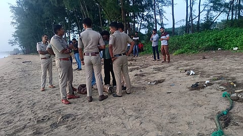 Two youths missing in the sea