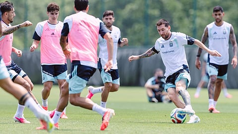 Lionel Messi training