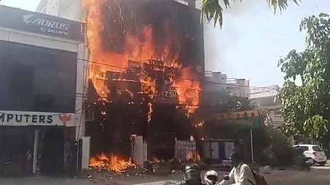 lucknow fire
