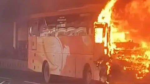 KSRTC SWIFT BUS FIRE