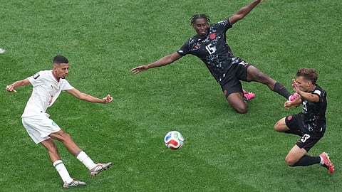 Morocco's Azzedine Ounahi (8) scores second goalduring the World Cup round of 16 soccer match between Canada and Morocco  