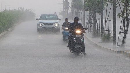 kerala rain alert today