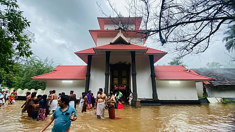 Thanakkudath Temple