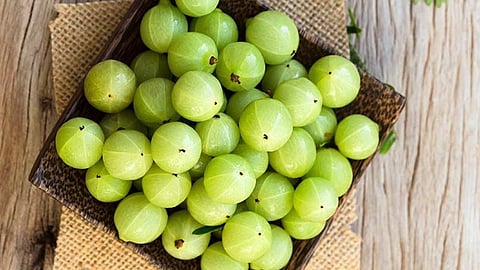 Amla hair dye