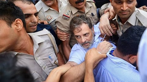 Rahul Gandhi, Priyanka Gandhi Vadra Hold Sit-In Protest