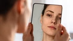 PERIMENOPAUSE SYMPTOMS ON SKIN