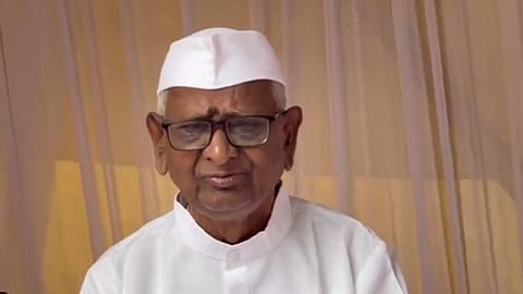 CJP protest: Anna Hazare holds 'maun andolan' in support of protesting students