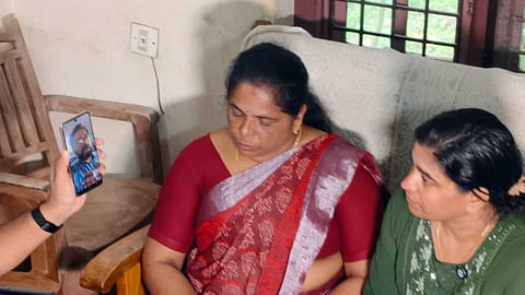 aija mahesh mother