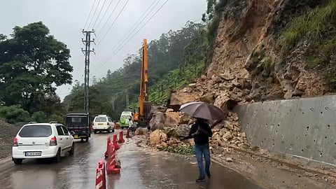 Munnar Road Mishap