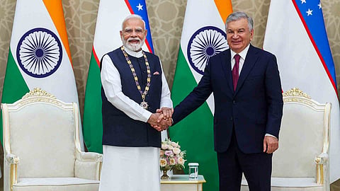 Narendra Modi,  Shavkat Mirziyoyev