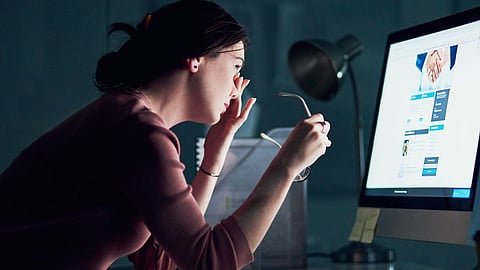 Eye Strains symptoms