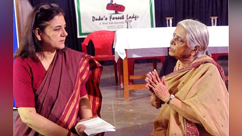 maneka gandhi and sugathakumari