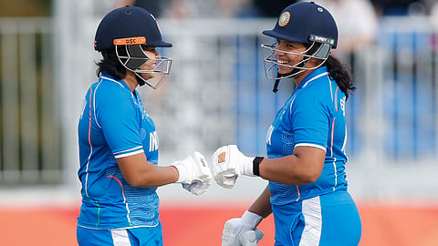 Shafali Verma Richa Ghosh batting