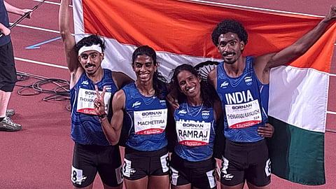 India Win Silver In Mixed 4x400M Relay