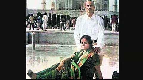 Sohrabuddin Sheikh, wife Kausar Bi