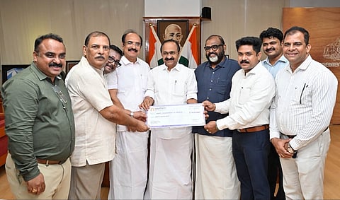 KSRTC Receives ₹40 Lakh Assistance from Thrissur-Based Co-operative Society for Bus Procurement