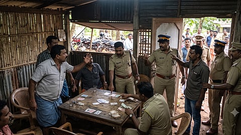 Illegal Gambling Police Officer Booked