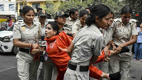 delhi police action