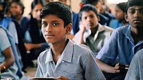 Kerala Child commission Bans Mobile Phones and Lipstick in Schools