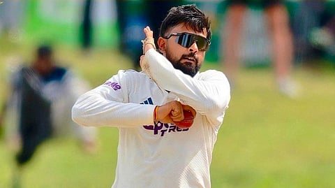 Saransh Jain bowling