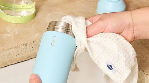 Water Bottle cleaning 