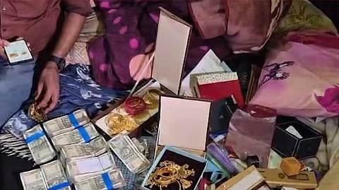 Fake Currency raid