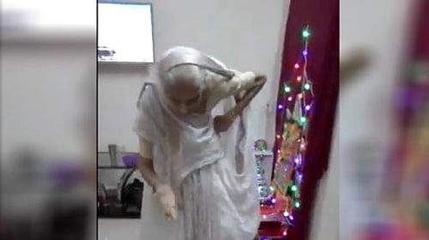 ആ നര്‍ത്തകി മോദിയുടെ അമ്മയല്ല; തെറ്റ് തിരുത്തി കിരണ്‍ബേദി