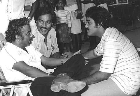 ഞാനടക്കമുള്ള നടന്‍മാരെയും കാഴ്ച്ചക്കാരെയും സിനിമാ വിദ്യാര്‍ത്ഥികളാക്കിയ വ്യക്തി: ഐവി ശശിയുടെ വിയോഗത്തില്‍ മോഹന്‍ലാല്‍