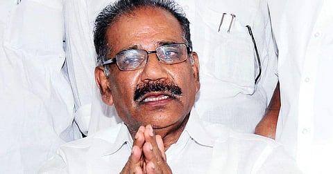 ശശീന്ദ്രന്റെ ഫോണ്‍ വിളി വിവാദം: കേസ് ഒത്തുതീര്‍പ്പാക്കിയെന്ന് യുവതി ഹൈക്കോടതിയില്‍