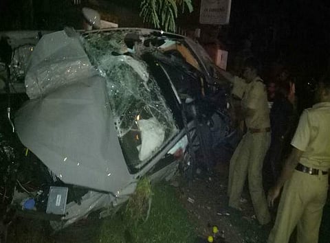 'രാത്രി പന്ത്രണ്ട് മണിക്ക് ഈ പെണ്‍കുട്ടികള്‍ എന്തിനാണ് യാത്ര ചെയ്തത്?'; അപകടകാരണം അമിതവേഗതയാണെങ്കിലും ചോദ്യം ഇതാണ് 