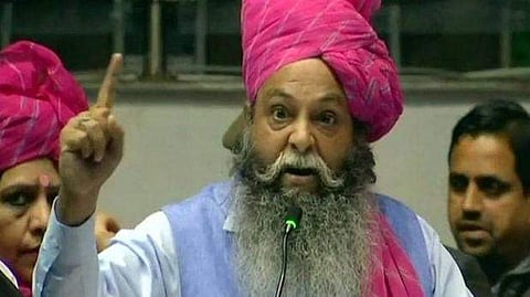  സഞ്ജയ് ലീലാ ബന്‍സാലിയുടെ തല വെട്ടുന്നവര്‍ക്ക് 10 കോടി രൂപ പാരിതോഷികം പ്രഖ്യാപിച്ച് ബിജെപി നേതാവ്