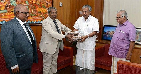 സോളാര്‍ റിപ്പോര്‍ട്ട് തത്സമയം കാണാം; സര്‍ക്കാര്‍ വെബ്‌സൈറ്റിലും പ്രസിദ്ധീകരിക്കും