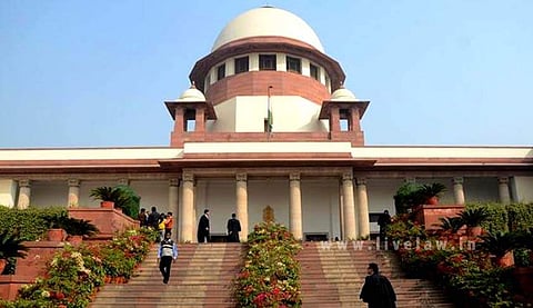 കൂടുതല്‍ രേഖകള്‍ സമര്‍പ്പിക്കാന്‍ സമയം വേണമെന്ന് പ്രതികള്‍ ;  ലാവലിന്‍ കേസ് പരിഗണിക്കുന്നത് സുപ്രീംകോടതി മാറ്റിവെച്ചു