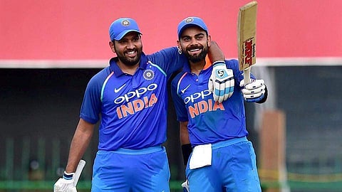 ടിപ് ചോദിച്ച് വീണ്ടും കൊഹ് ലി; രോഹിത്തിനോട് ചോദിച്ചത് ഡബിള്‍ സെഞ്ച്വറിയുടെ ഹാന്‍ഡ്ബുക്ക്‌