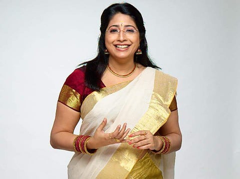 ഭാവി മരുമകള്‍ക്ക് നിയമവിരുദ്ധമായി ഒന്നും നല്‍കിയിട്ടില്ലെന്ന് ലക്ഷ്മി നായര്‍