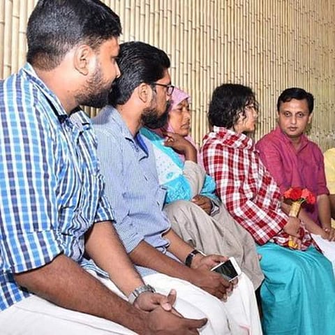 ഇറോമിന്റെ കേരളത്തിലെ ആദ്യ പരിപാടി ഡിവൈഎഫ്‌ഐ ക്യാമ്പയിന്‍ 