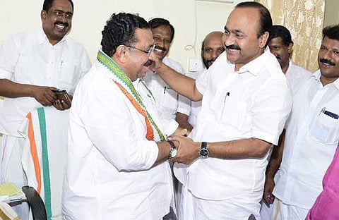 സിപിഐയ്ക്കു സ്വാഗതം, മാണി വരുന്നോ മാണി വരുന്നോ എന്ന് ആലോചിച്ചിരിക്കുന്ന പാര്‍ട്ടിയല്ല കോണ്‍ഗ്രസ്: ഹസന്‍