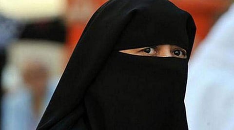 18 മാസത്തിനുള്ളില്‍ മുത്തലാഖ് നിര്‍ത്തലാക്കാം; കേന്ദ്ര സര്‍ക്കാര്‍ ഇടപെടേണ്ടതില്ലെന്ന് മുസ്ലീം വ്യക്തി നിയമ ബോര്‍ഡ്