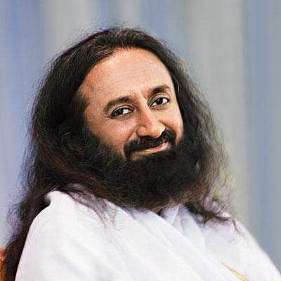 ശ്രീശ്രീ രവിശങ്കറിനെതിരെ ഹരിത ട്രൈബ്യൂണലിന്റെ കോടതിയലക്ഷ്യ നോട്ടീസ്