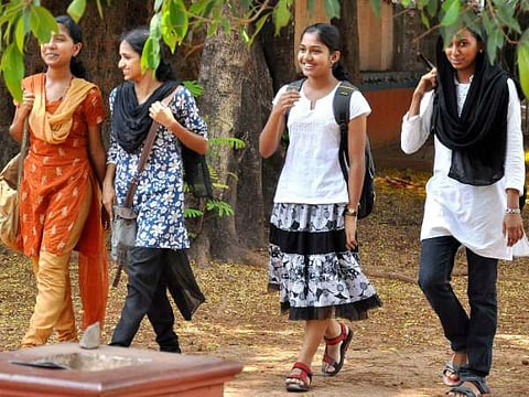 വേണം നമുക്ക് സ്വാശ്രയക്കുട്ടികളെ