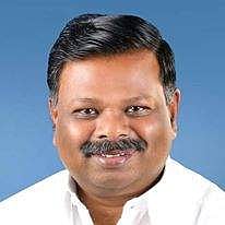 എട്ടുസെന്റിന്റെ ജന്മിയെന്ന് എസ് രാജേന്ദ്രന്‍; ശ്രീറാം വെങ്കിട്ട രാമനെ കുഴപ്പത്തില്‍ ചാടിക്കുന്നത് മാധ്യമങ്ങള്‍