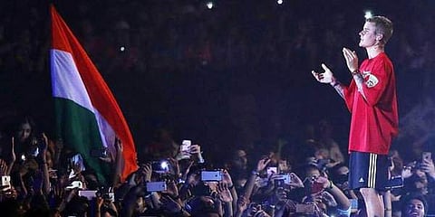 ലാലിസം നടത്തി, നാട്ടിലിറങ്ങാതെ ബീബര്‍ മുങ്ങി; നിരാശയോടെ ആരാധകര്‍ 