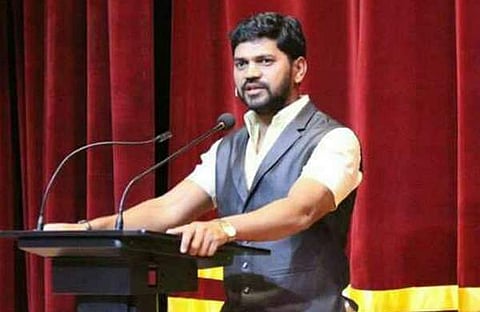 സാമ്പത്തികമായി സിനിമകള്‍ പരാജയപ്പെട്ടു: യുവ നിര്‍മ്മാതാവ് ആത്മഹത്യ ചെയ്തു; ഫെയ്‌സ്ബുക്കില്‍ കുറിപ്പെഴുതിയിട്ടു