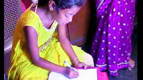 നാട്ടില്‍ നിന്നും കുടിയിറക്കി; നീതി തേടി പ്രധാനമന്ത്രിക്ക് പതിനൊന്നു വയസുകാരിയുടെ കത്ത്