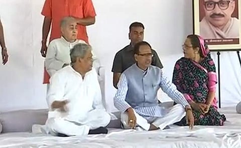 കര്‍ഷകര്‍ ആവശ്യപ്പെട്ടു; ശിവരാജ് സിങ് ചൗഹാന്‍ ഇന്ന് നിരാഹാരസമരം അവസാനിപ്പിച്ചേക്കും
