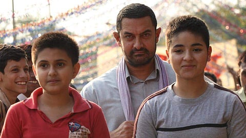 കളക്ഷന്‍ റെക്കോര്‍ഡുകള്‍ ഇടിച്ചിട്ട് ദംഗല്‍; ലോക ബോക്‌സ് ഓഫീസില്‍ ഭൂകമ്പം തീര്‍ത്ത ആദ്യ ഇന്ത്യന്‍ സിനിമയെന്ന റെക്കോര്‍ഡ്