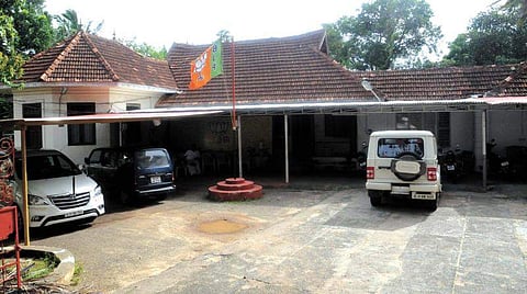 ബിജെപിയുടെ പുതിയ ആസ്ഥാനമന്ദിരത്തില്‍ മുഖ്യമന്ത്രിയുടെ ഓഫീസും!