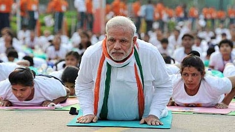 യോഗാദിനം കാവിവത്കരിച്ച് കേന്ദ്രസര്‍ക്കാര്‍ 