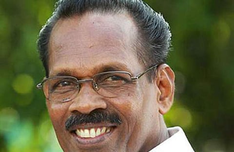 ബാറുകളുടെ ദൂര പരിധി കുറച്ചത് ടൂറിസ്റ്റുകള്‍ക്കായി: ടിപി രാമകൃഷ്ണന്‍