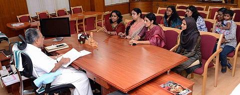 ലൈംഗികാതിക്രമ കേസുകള്‍: മാധ്യമങ്ങള്‍ നിയമം കാറ്റില്‍ പറത്തുന്നുവെന്ന് വനിതാ പത്രപ്രവര്‍ത്തക കൂട്ടായ്മ